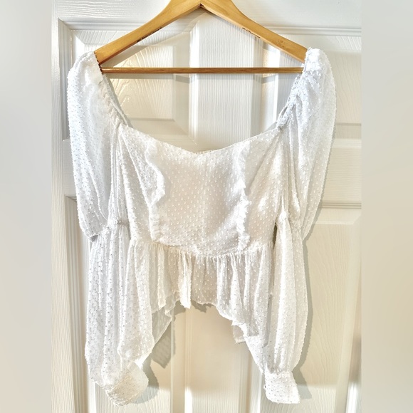 Never worn, recently purchased, Song of Style white blouse - Picture 3 of 4